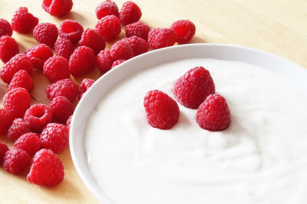 raspberries, yogurt, nature